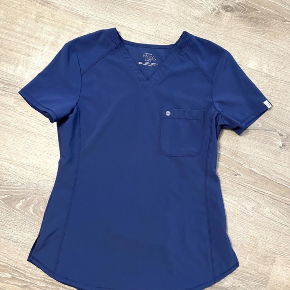 Cherokee infinity scrub top
